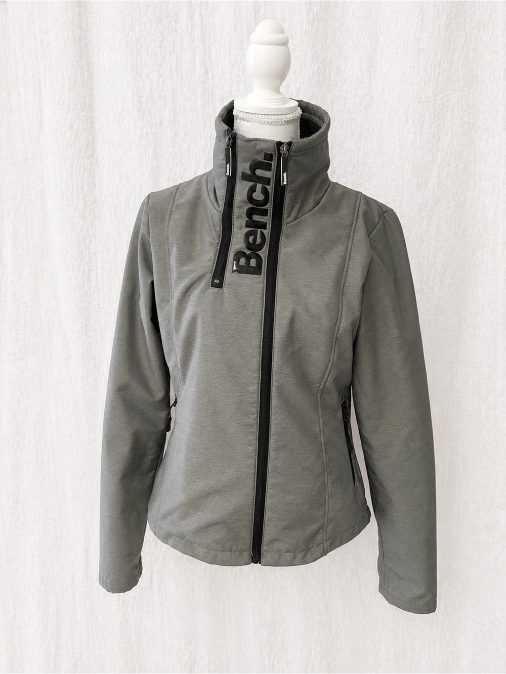 Bench Women's Gray Jacket with Black Zipper and Logo